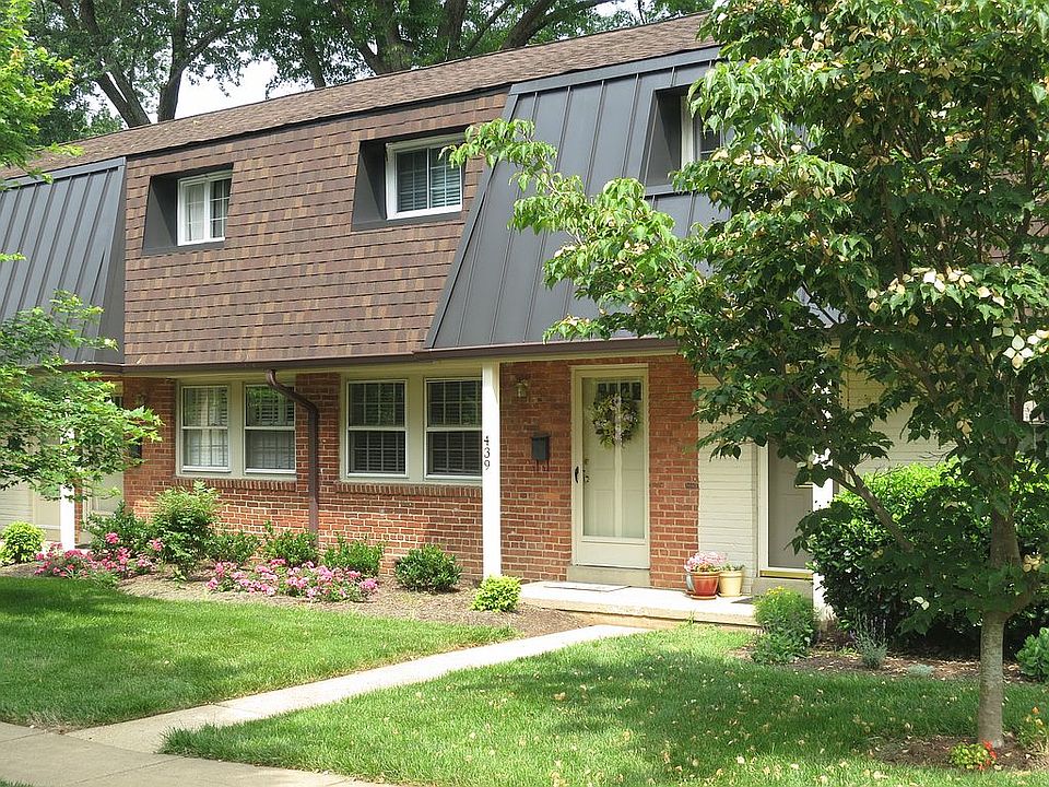 1st image of 439 James Ct