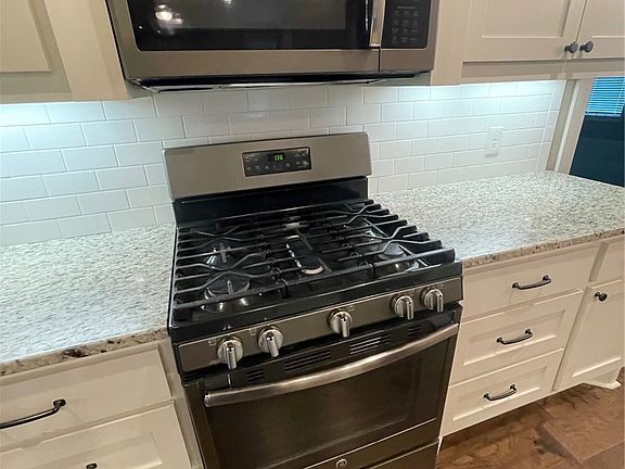 3rd image of 15619 Long Creek Ln