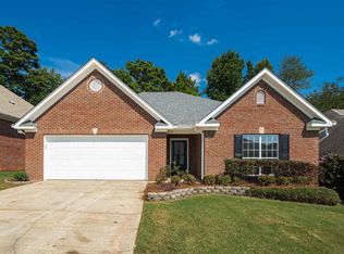 5445 J R Dr, Birmingham, AL 35235