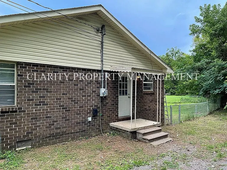 142 Byrd Rd NE — Photo 3