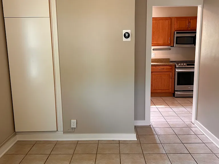 505 Spruce St — Photo 9