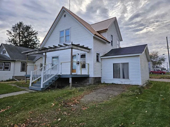 521 North Madison Street, Cuba City, WI 53807