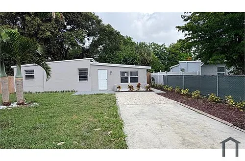 1628 NW 11th St Photo 1 1628 NW 11th St Photo 1