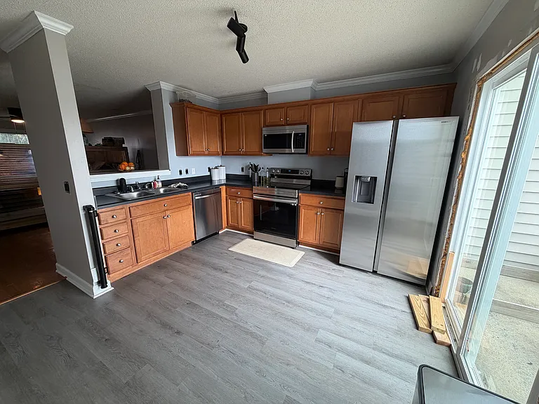 1330 Thomas Langston Rd #6 — Photo 5