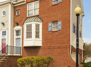 8215 Beacon Pl, Cleveland, OH 44103