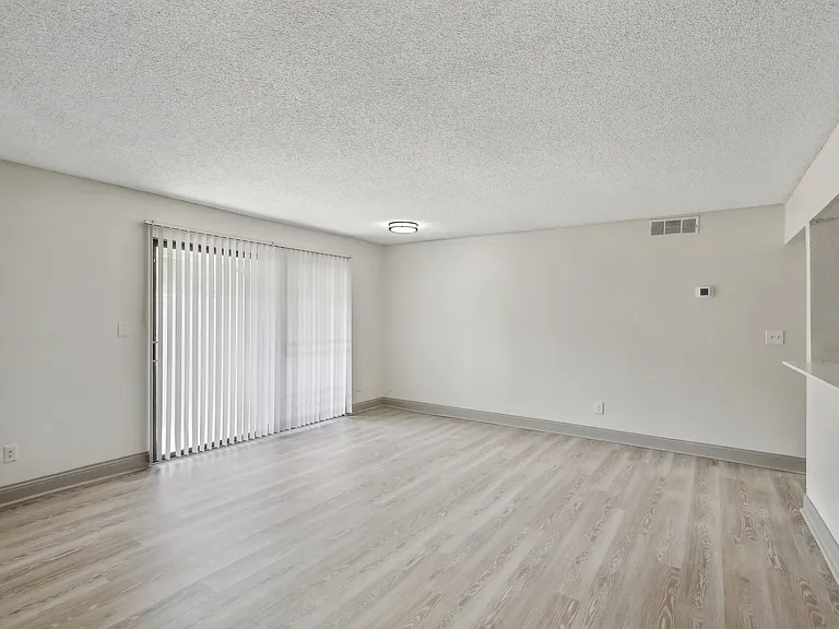 Rosehill Pointe — Photo 56