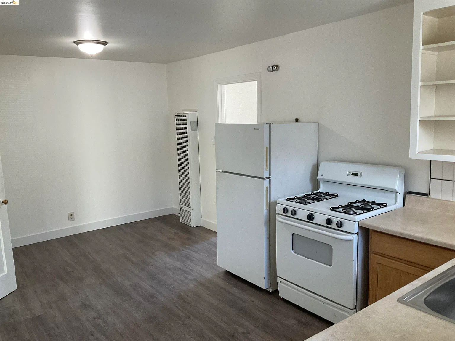 1 bed, 1.0 bath, 757 sqft, $1,895 — Photo 3