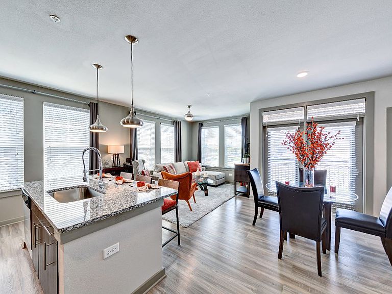 North 680 Apartment Rentals Schaumburg, IL Zillow