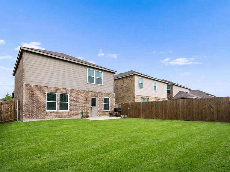 832 Lake Fletcher Rd — Photo 10