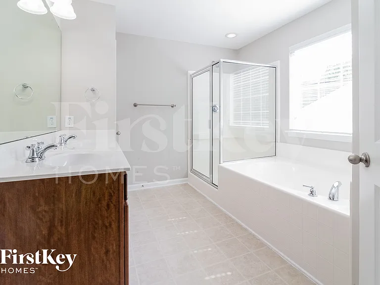 200 Palmetto Village Cir — Photo 10
