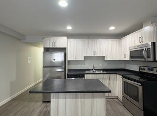 1530 Logan Ave, Winnipeg, MB R3E1S3
