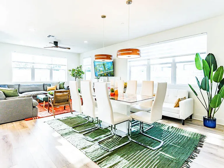 Passagio Lago Way — Photo 35