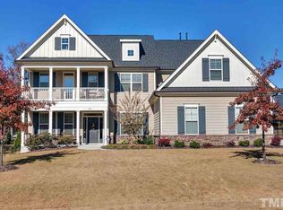 100 Silverbow Ct, Cary, NC 27519
