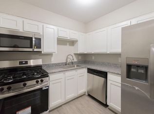 1080 Armstrong Mill Rd APT A, Lexington, KY 40517