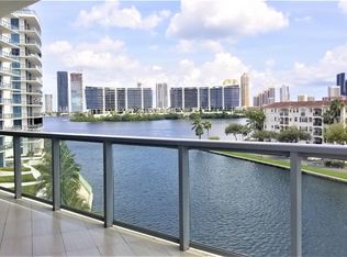3250 NE 188th St APT 401, Aventura, FL 33180