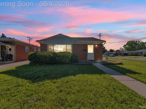 8145 Bailey St, Taylor, MI 48180