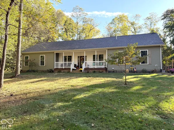 4622 W Fall Creek Rd, Crawfordsville, IN 47933