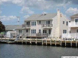 925 Capstan Dr, Forked River, NJ 08731