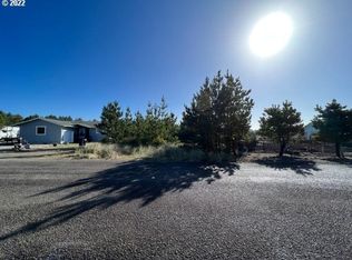 32810 G Pl, Ocean Park, WA