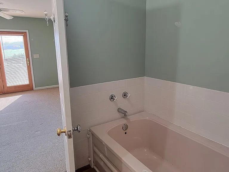985 Lazy River East Rd — Photo 8