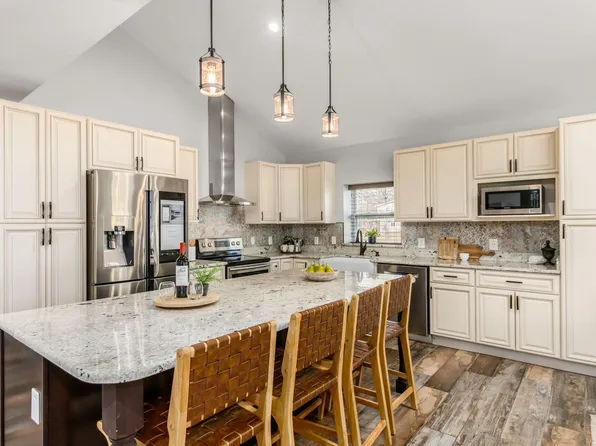 7819 Harlem Rd, Westerville, OH 43081
