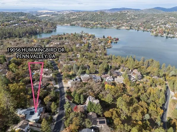 19056 Hummingbird Dr, Penn Valley, CA 95946