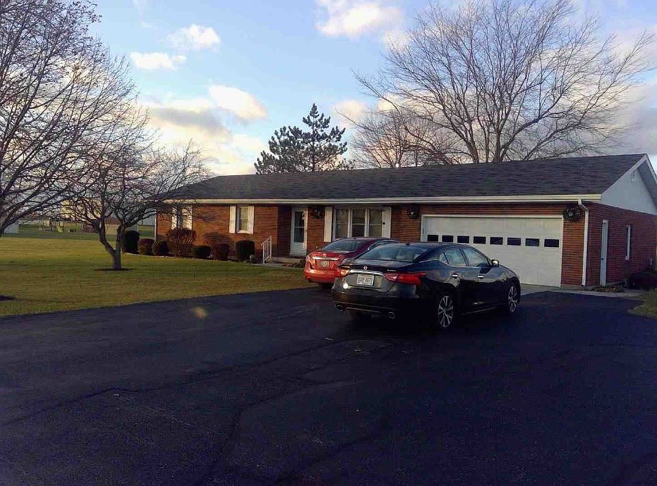 Nice large parking area.