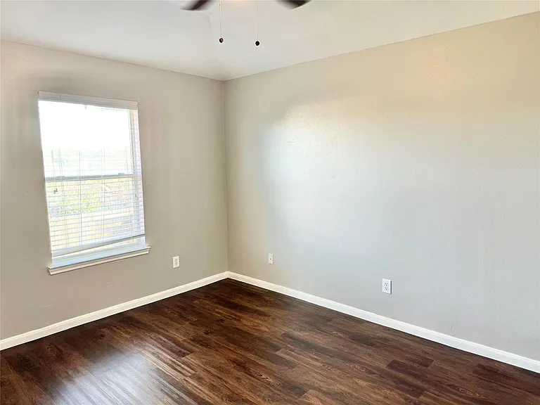 2911 Silver Shore Ln — Photo 12