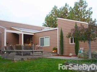 9866 Blackwell Rd, Central Pt, OR 97502