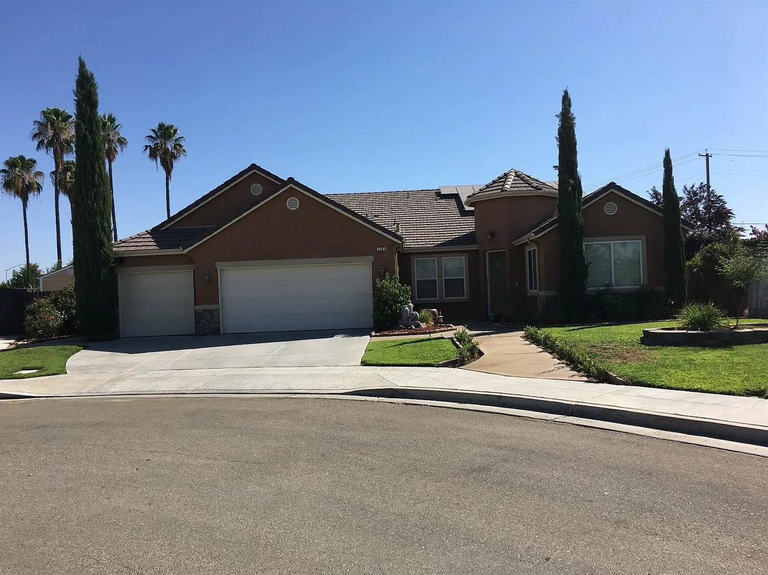 2263 S Rogers Ln photo 1