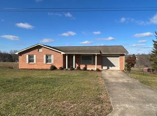 173 Lakeview Ln, Johnson City, TN 37615