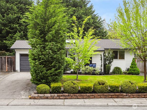 2215 185th Place SE, Bothell, WA 98012