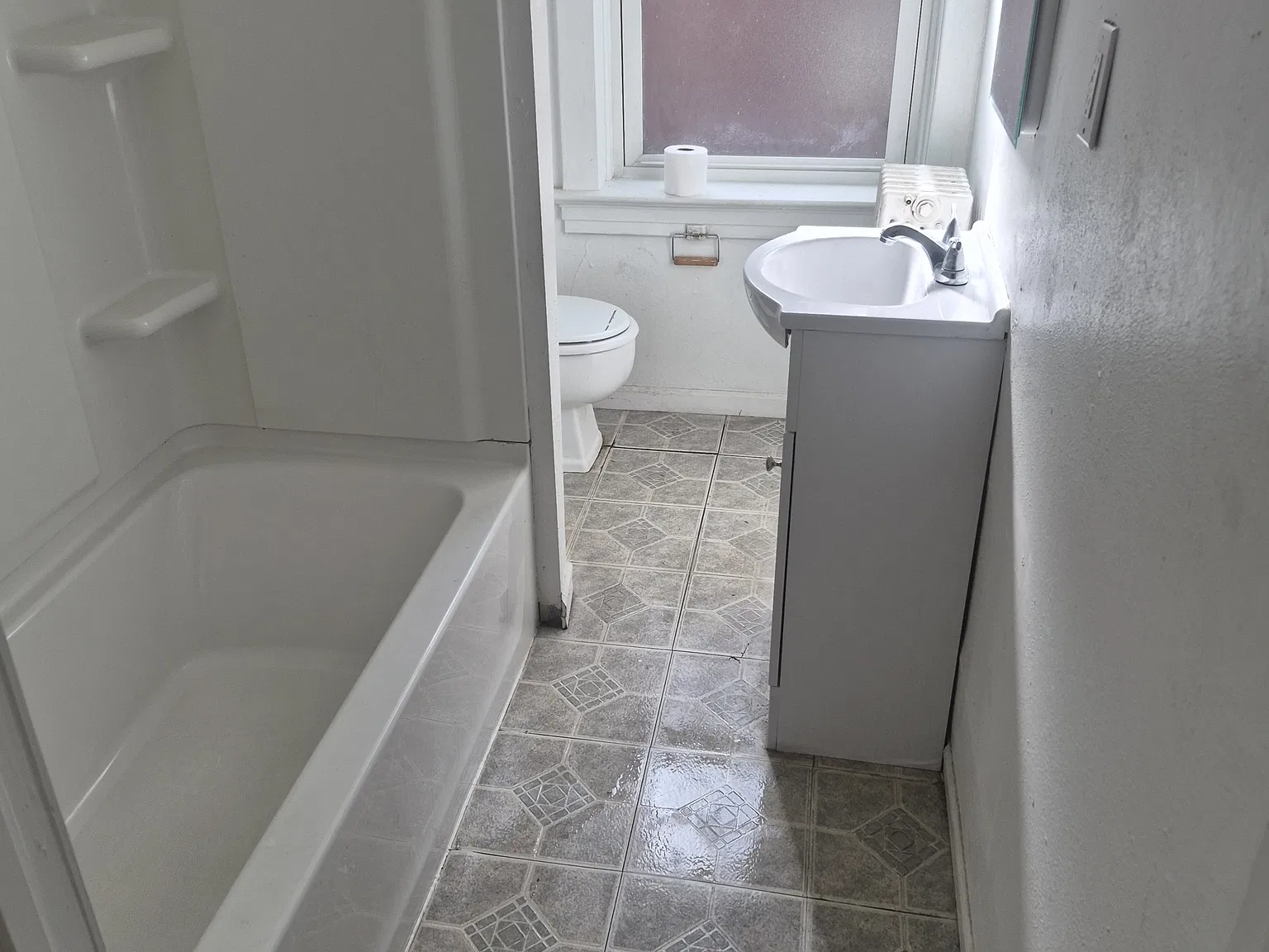 5401 S Grand Blvd — Photo 4