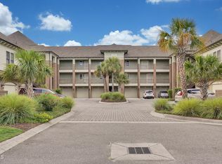 636 Village Park Dr UNIT 303, Wilmington, NC 28405