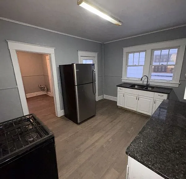 21 Edison St — Photo 11