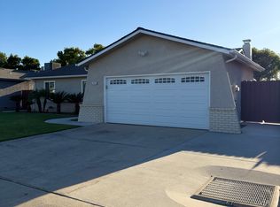 2282 Renn Ave, Clovis, CA 93611