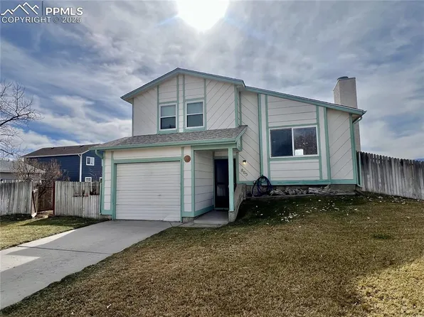 805 Fountain Mesa Rd, Fountain, CO 80817