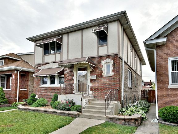 2nd image of 2036 N 73rd Ave