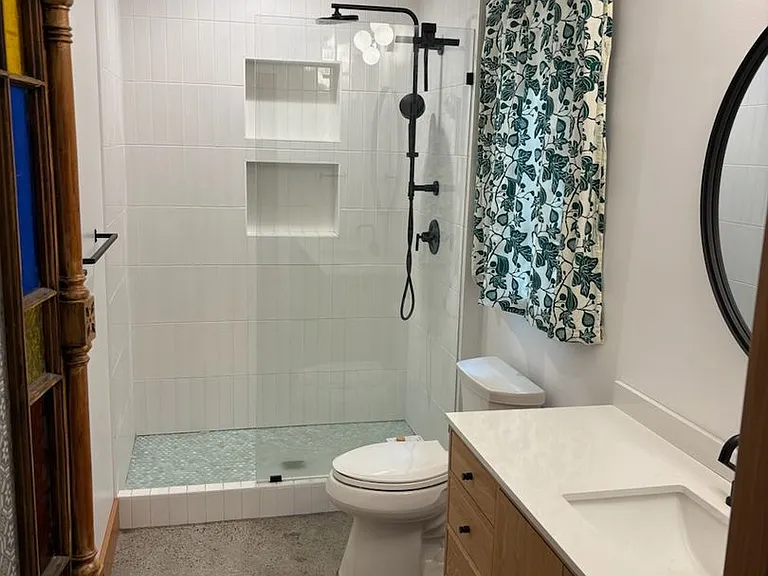 417 W Story St — Photo 15