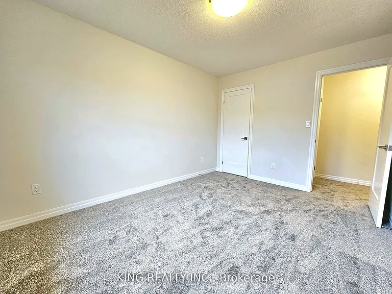 214 Renaissance Dr — Photo 17