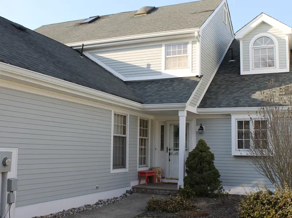 23 Village Dr #11, Montville, NJ 07045