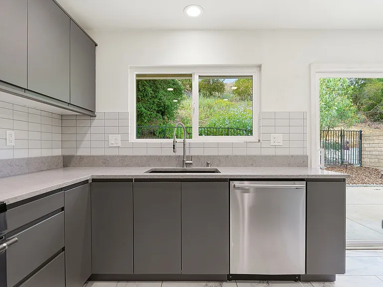 30845 Catarina Dr — Photo 12