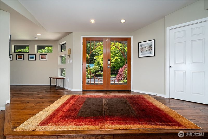 4th image of 15107 Bridgeway Drive