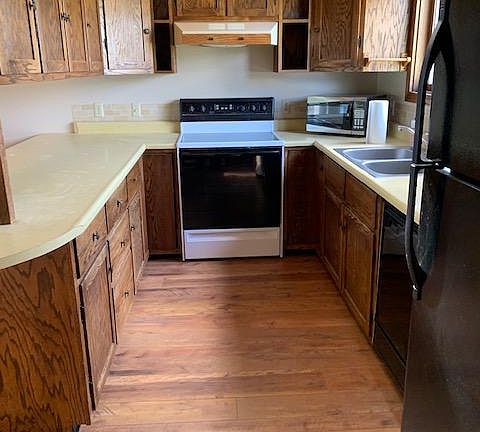 Kitchen area.