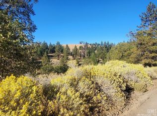 16851 Interlaken St, Tehachapi, CA 93561