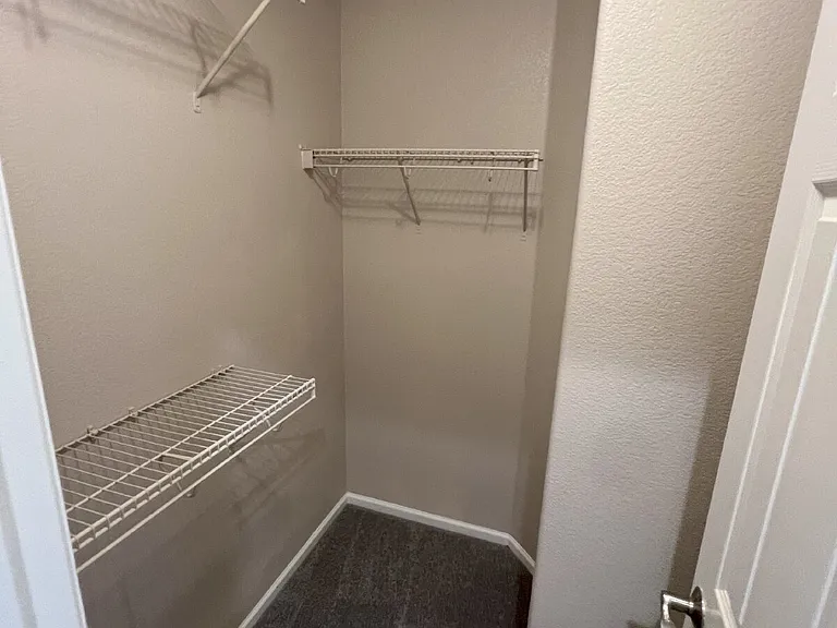 5420 Heatherton Ln — Photo 30