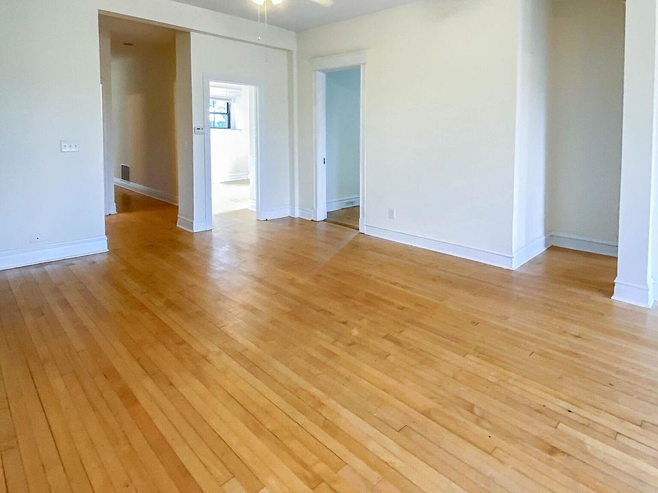 1st image of 835 W Lill Ave #3