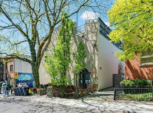 6 Bartlett Ave W #5, Toronto, ON M6H3E6