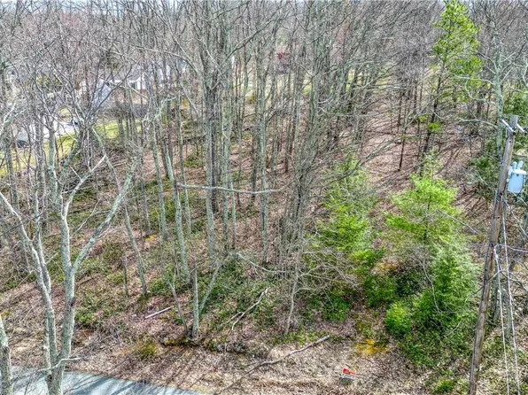 Hazelwood Road N, Wurtsboro, NY 12790