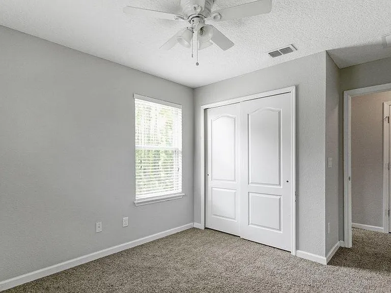 894 Quiet Stone Ln — Photo 31